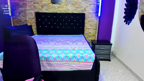 Eva online show from December 28, 1:17 pm