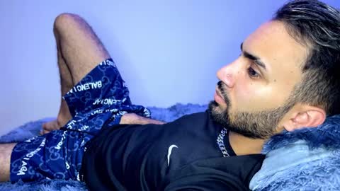 Snapshot of evan57036 chatting on December 6, 4:36 am evan57036 online show from December 6, 4:36 am