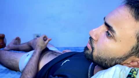 Snapshot of evan57036 chatting on January 17, 5:00 am evan57036 online show from January 17, 5:00 am