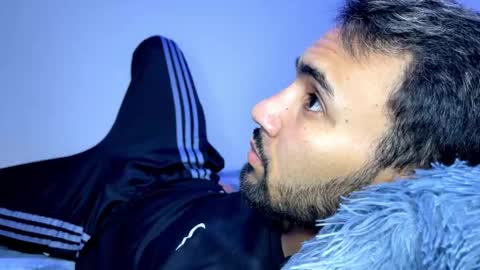 Snapshot of evan57036 chatting on February 7, 5:31 am evan57036 online show from February 7, 5:31 am