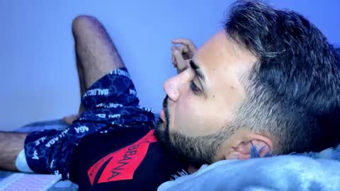 Snapshot of evan57036 chatting on February 23, 1:42 pm evan57036 online show from February 23, 1:42 pm