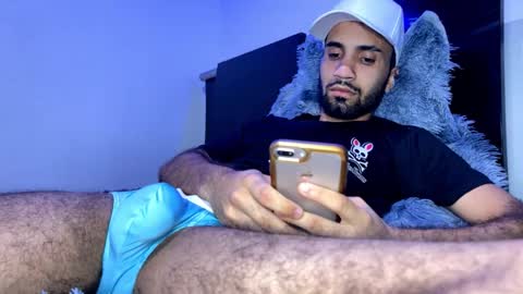 Snapshot of evan57036 chatting on March 5, 5:29 am evan57036 online show from March 5, 5:29 am