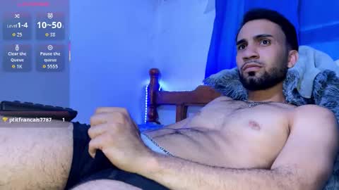 Snapshot of evan57036 chatting on December 20, 5:03 am evan57036 online show from December 20, 5:03 am