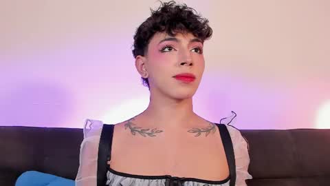 Evan voss  help me get 200 likesindependent model online show from July 24, 6:28 pm
