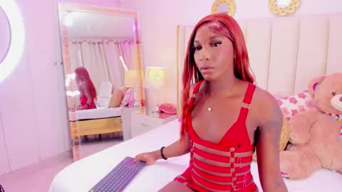 Snapshot of evangelin_ts chatting on November 28, 1:47 pm evangelin_ts online show from November 28, 1:47 pm