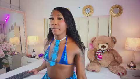 evangelin_ts online show from July 29, 1:42 pm