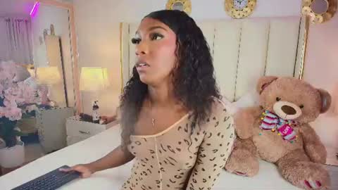 evangelin_ts online show from July 30, 2:38 pm