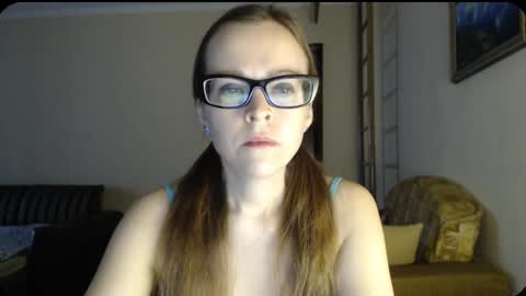 YourMistress online show from December 3, 8:05 am