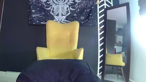  Eva online show from June 3, 6:35 pm