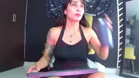  Eva online show from June 21, 3:03 pm