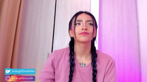 Evangelline online show from December 17, 11:38 am