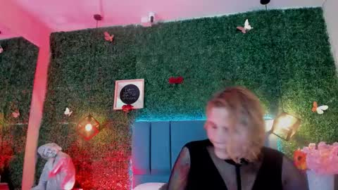  Evangelyne  online show from March 16, 7:29 pm