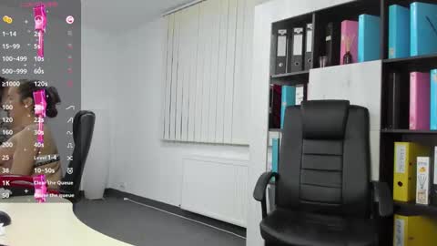 Your Fantasy online show from February 5, 1:26 am