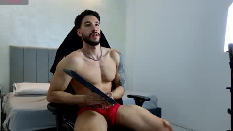 E V A N S online show from April 30, 1:34 am