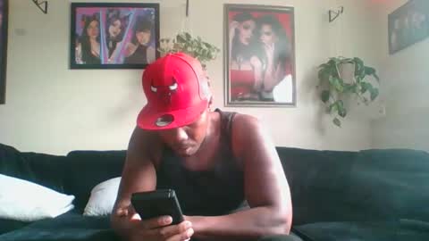 Snapshot of evanschris2048 chatting on November 26, 7:48 pm evanschris2048 online show from November 26, 7:48 pm