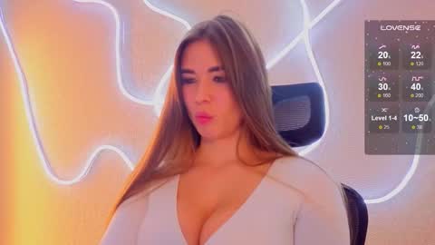 Snapshot of evapuff chatting on November 9, 11:19 am evapuff online show from November 9, 11:19 am