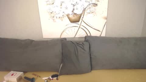 Adelina online show from September 18, 4:14 am