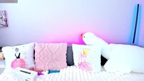 Adelina online show from March 1, 6:15 am