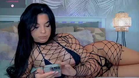 evareyss online show from October 15, 10:26 am