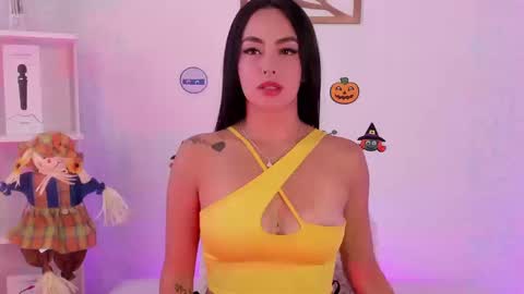 Snapshot of evaritz__ chatting on November 1, 10:12 pm EVARITZ online show from November 1, 10:12 pm