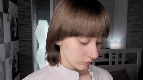 Eva online show from June 11, 7:34 pm