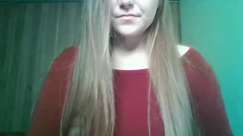 Snapshot of evasapples2026 chatting on May 13, 7:55 pm evasapples2026 online show from May 13, 7:55 pm