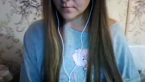 Snapshot of evasapples2026 chatting on July 4, 7:31 pm evasapples2026 online show from July 4, 7:31 pm