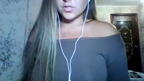 Snapshot of evasapples2026 chatting on July 17, 9:30 pm evasapples2026 online show from July 17, 9:30 pm