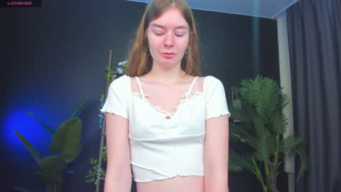 Snapshot of evaselin chatting on December 2, 5:48 am Eva online show from December 2, 5:48 am