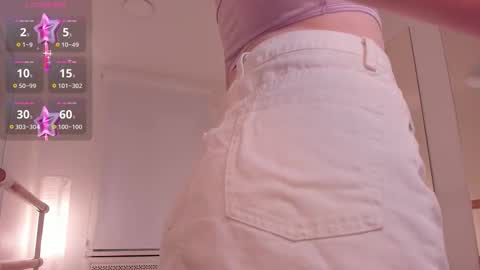 Snapshot of evaselin chatting on October 31, 5:30 am Eva online show from October 31, 5:30 am