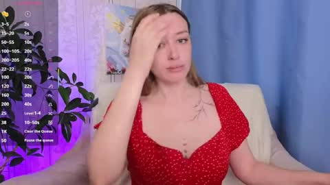 Snapshot of evashiny_ chatting on June 2, 4:03 am Eve online show from June 2, 4:03 am