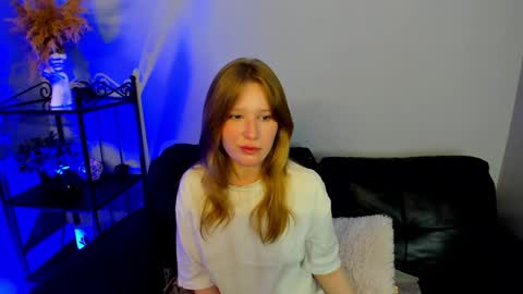 Snapshot of evastevs chatting on December 25, 11:31 pm Eva online show from December 25, 11:31 pm