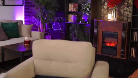 Eva online show from March 7, 9:27 pm