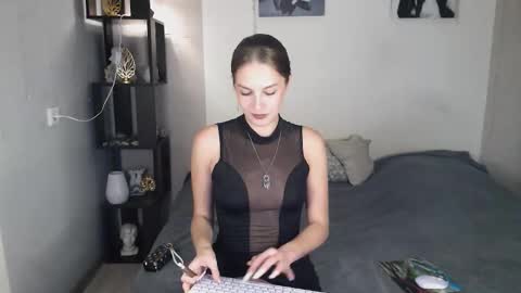 Snapshot of evatequila chatting on September 17, 4:36 am Eva online show from September 17, 4:36 am
