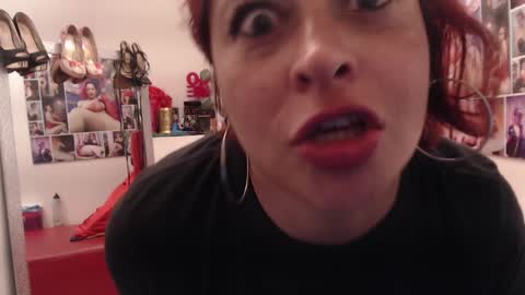 Eva Twiss online show from January 26, 5:44 pm