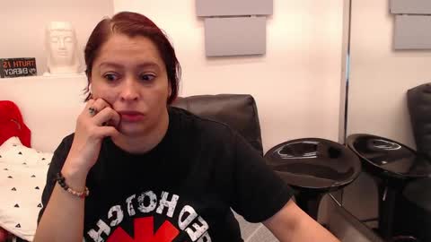 Eva Twiss online show from June 9, 11:33 am
