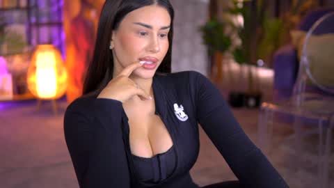 Snapshot of evazane chatting on January 9, 11:36 am Eva online show from January 9, 11:36 am