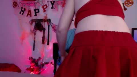 Eve Blue  friends. IG eve blue77 TW EveBlue 1 OF eveblue7 online show from October 27, 12:26 am