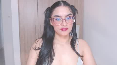 Eve Rox18 online show from June 28, 8:48 pm