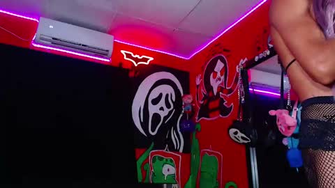 eve dark online show from March 9, 6:06 am