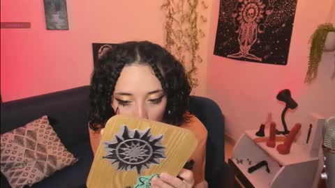 Eve Jane  online show from November 11, 2:17 pm