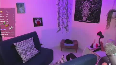 Eve Jane  online show from November 12, 6:52 pm