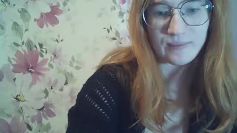 Evelina online show from January 19, 2:43 pm