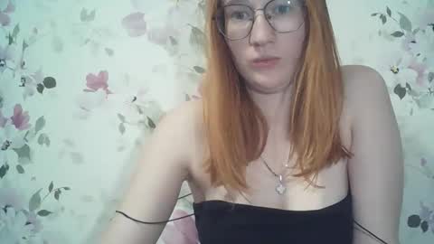 Evelina online show from April 29, 5:30 pm