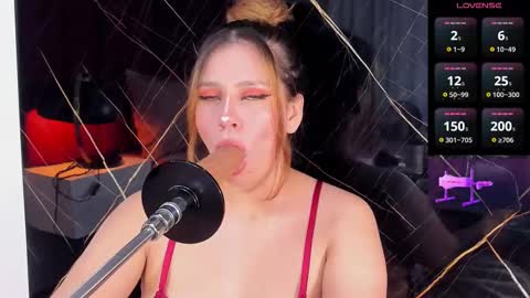 Snapshot of evelin_belen chatting on September 24, 12:19 pm EVELIN online show from September 24, 12:19 pm