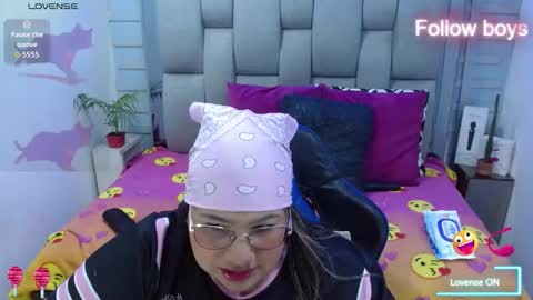 evelin zaens online show from February 19, 5:36 am