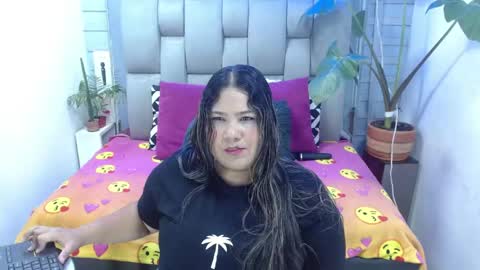 evelin zaens online show from April 23, 3:41 am