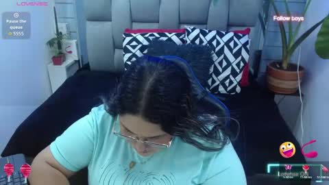 evelin zaens online show from May 1, 4:28 am