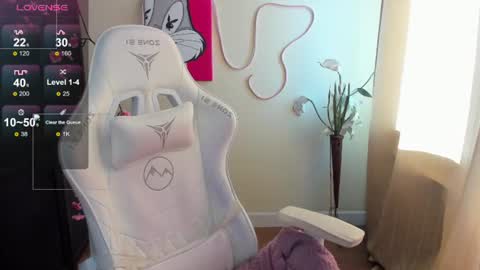 Evelina online show from July 10, 1:21 am