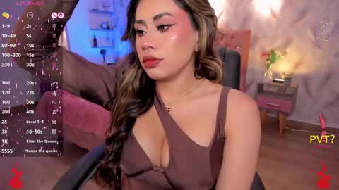 Snapshot of eveline_figeroa chatting on November 5, 7:03 pm Eveline online show from November 5, 7:03 pm